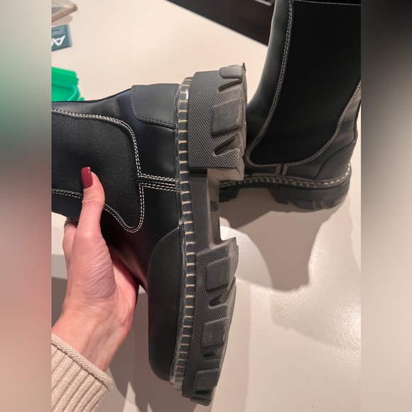 GANNI Cleated Mid Chelsea Boot - Picture 5 of 8